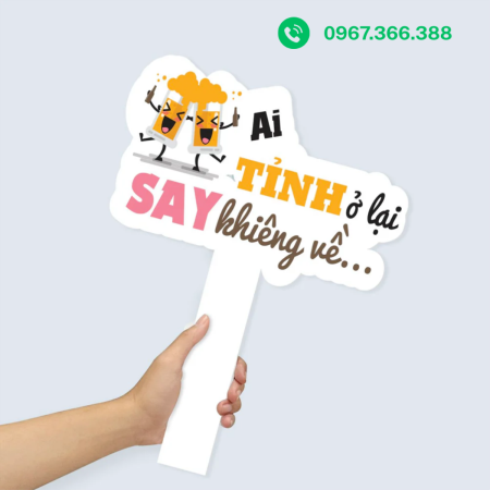 Hashtag cầm tay sự kiện, du lịch, team building cực chất