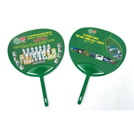 Quạt nhựa cầm tay 18