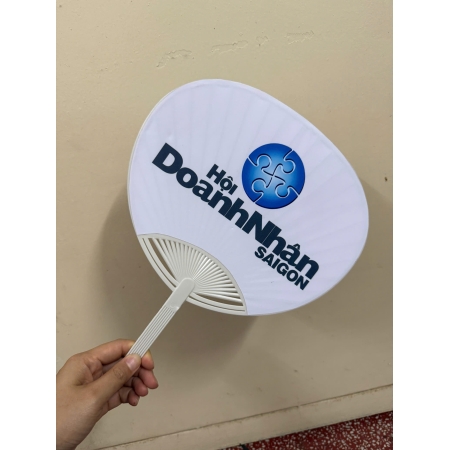 Quạt nhựa cầm tay 21